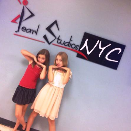 New York Ameritrade Casting Hannah and Taylor1